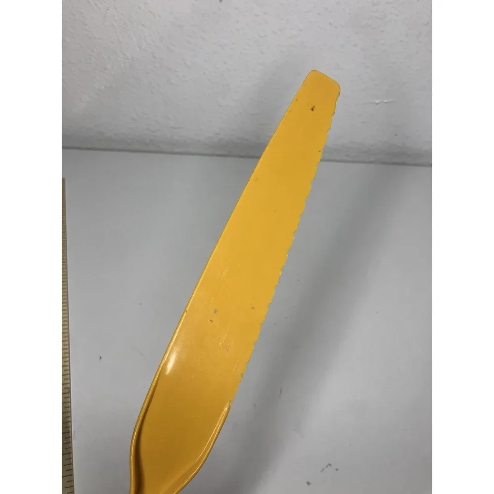 Vintage Foley Icing Spatula Serrated Spreader Nylon 12